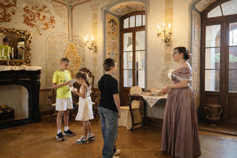 19DF62CD-C1D3-4F2A-A56C-C630023976B5